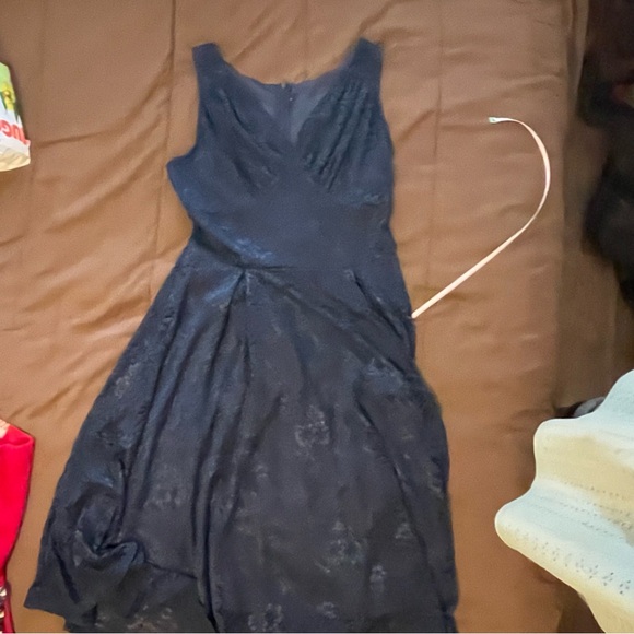 Chic Navy Blue Sleeveless with V-neck,  A-line for Cocktail or Wedding. Lined - Picture 1 of 9